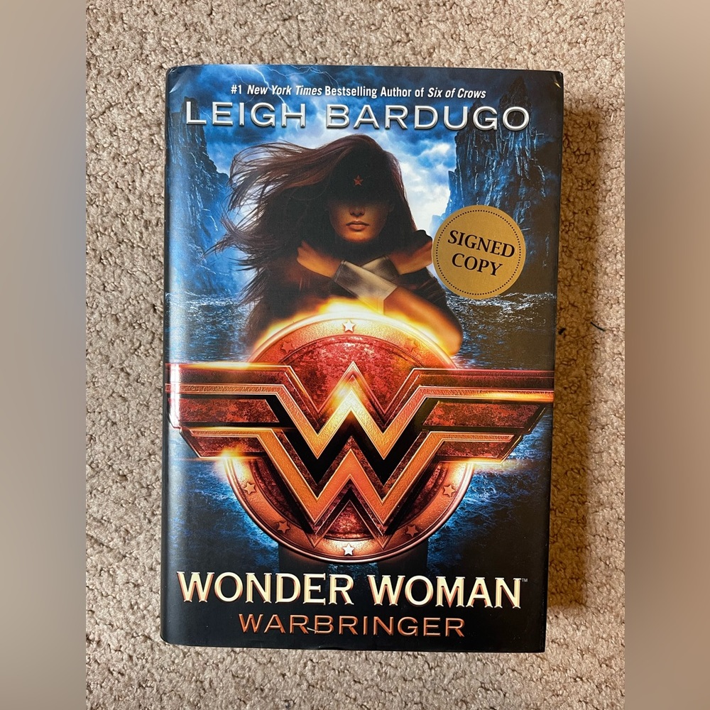 WONDER WOMAN WARBRINGER signed hardcover by Leigh Bardugo